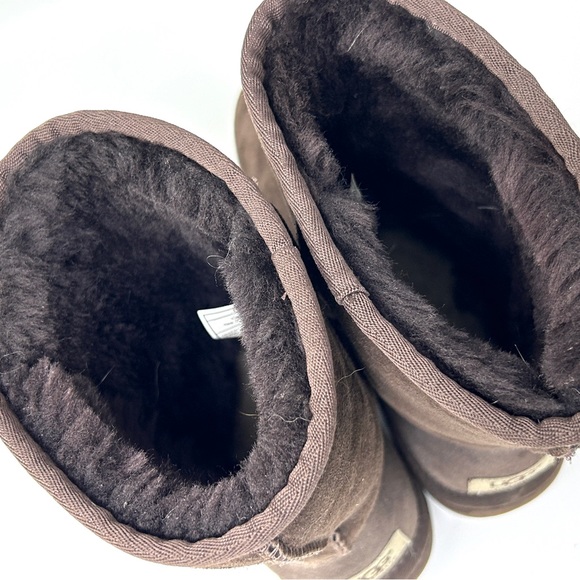 UGG Classic Short Sheepskin Winter Boots W8 - Picture 4 of 11